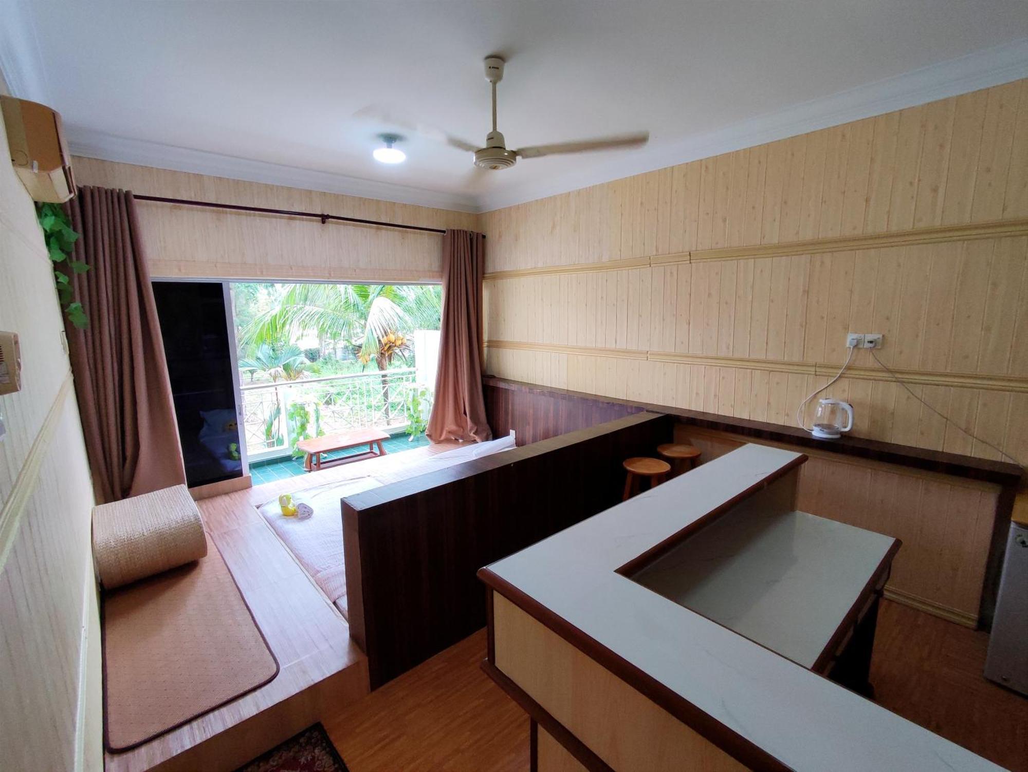 Teluk Batik Beach Apart Ment Lumut Sitiawan No Pool 아파트 외부 사진